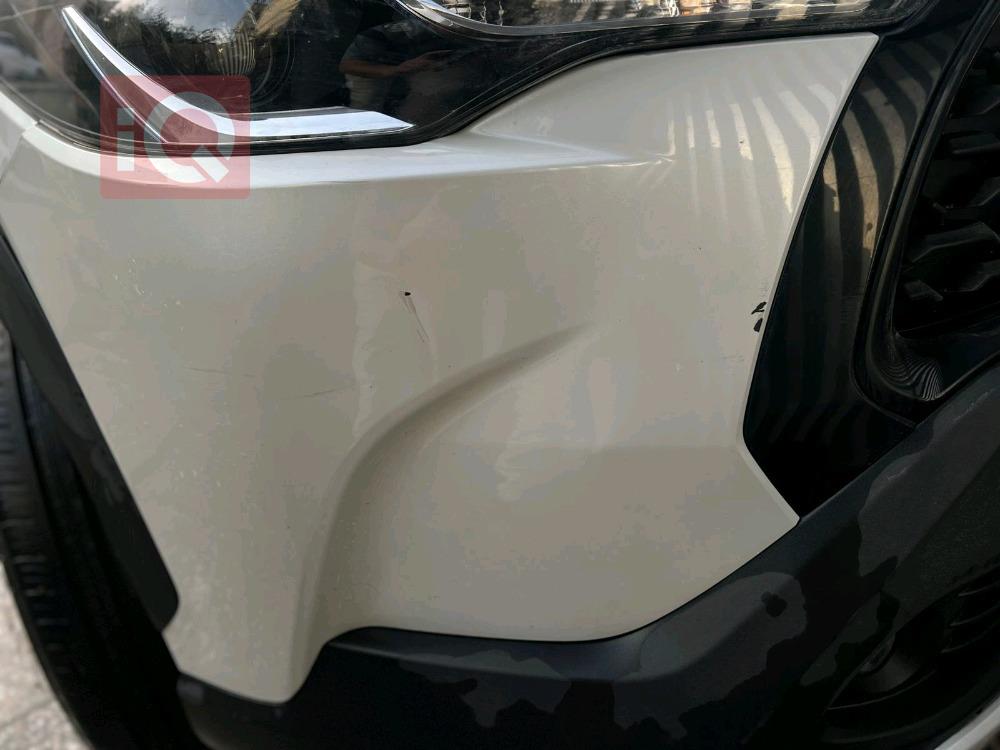 تۆیۆتا کۆرۆلا کرۆس